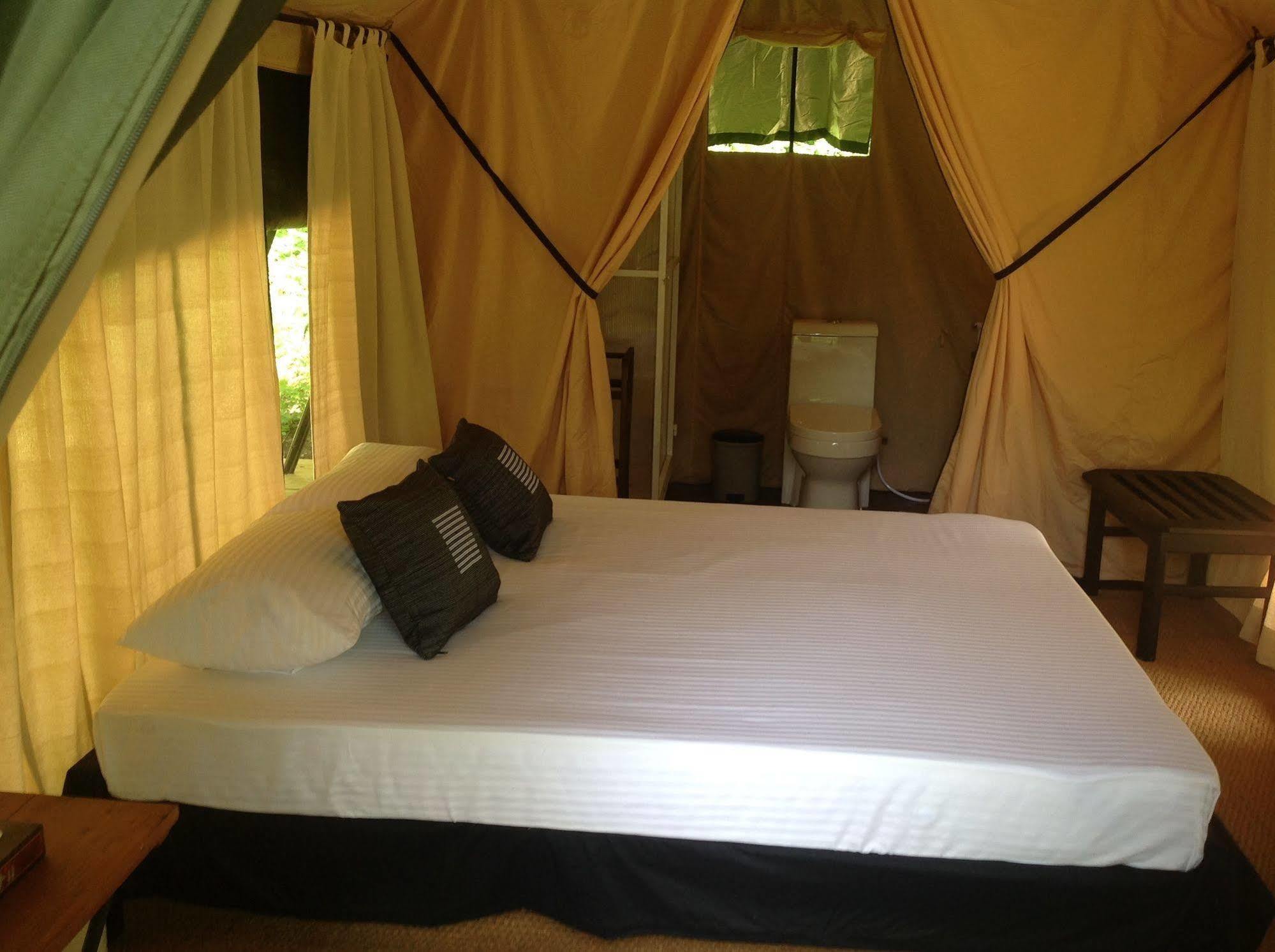 Kula Kula Luxury Camping Resort Udawalawe Exterior photo